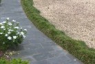 Everard Centrallandscaping-kerbs-and-edges-4.jpg; ?>